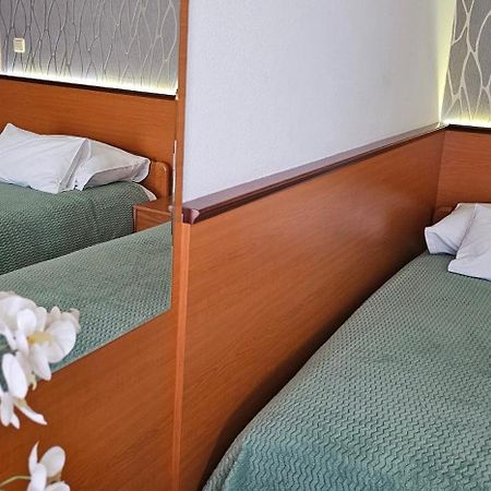 Sobe/Rooms Riva Zára Kültér fotó